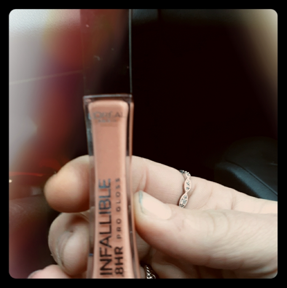 Lip gloss